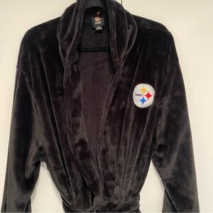 NWOT NFL Steelers bath robe unisex